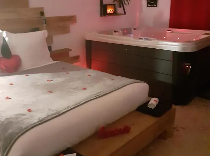 La Des Songes Bed and Breakfast 3*